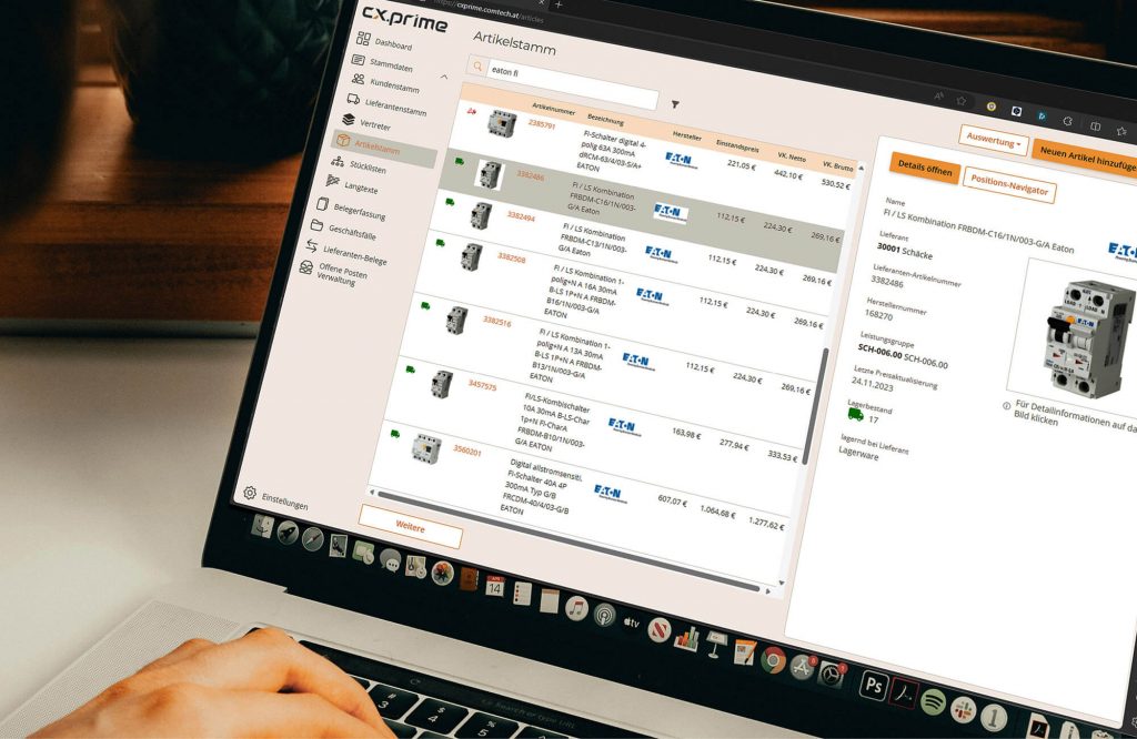 Laptopbildschirm, der eine Handwerkersoftware für Österreich zeigt.