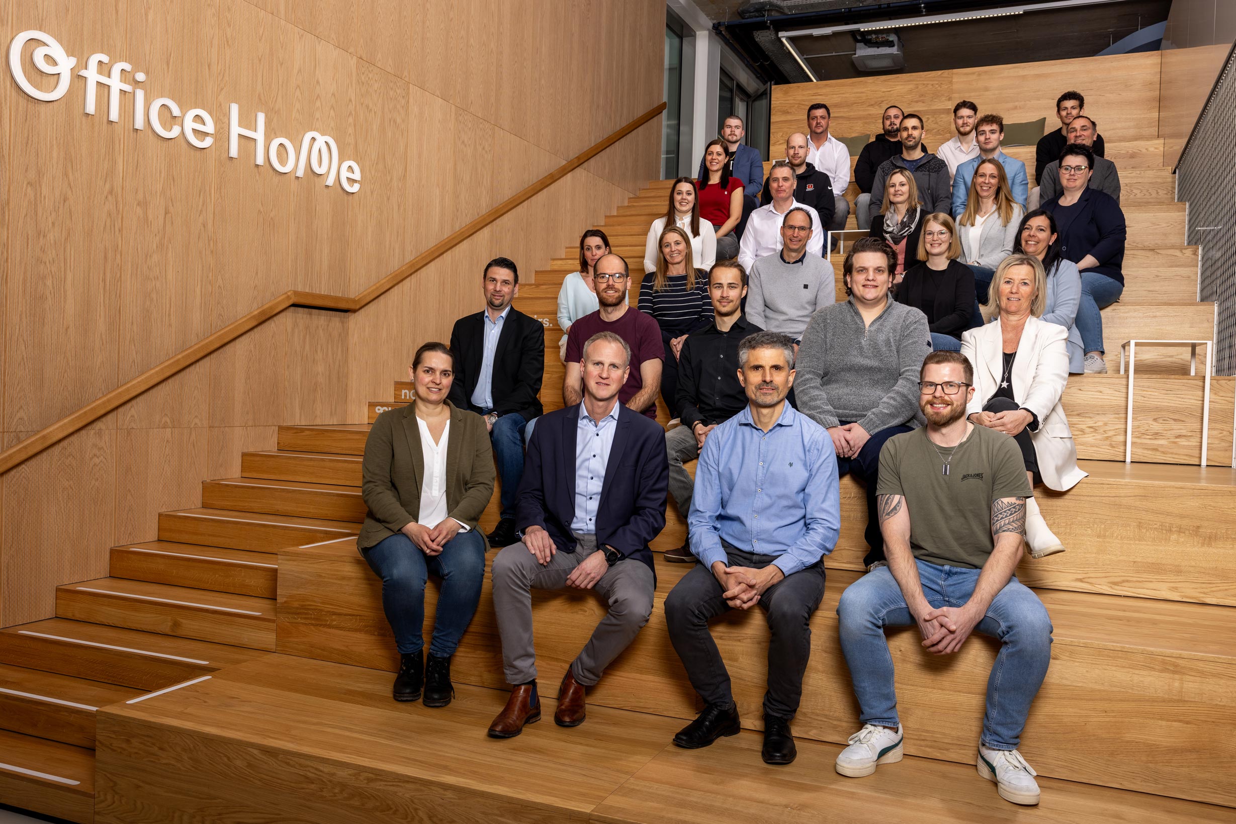 Das comtech Team